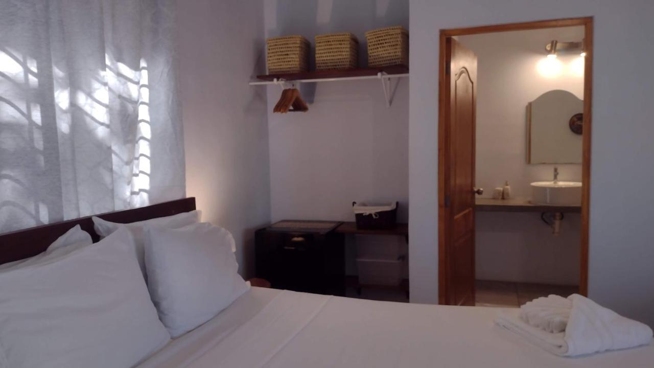 Casa Todo Bueno Bed & Breakfast Transito Bagian luar foto